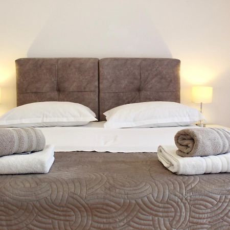 Luxury Apartment Antoni Podstrana Esterno foto